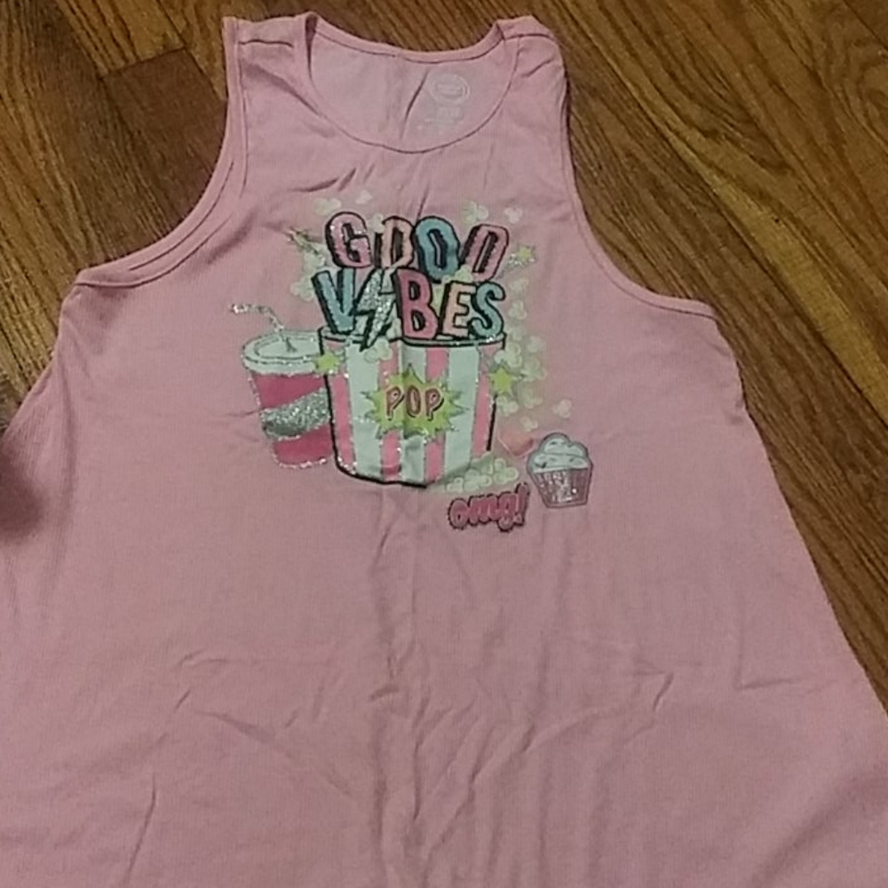 Hot pink tank
